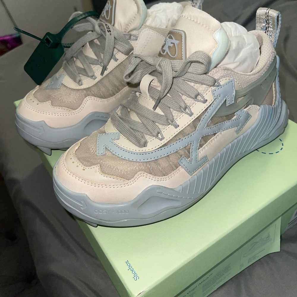 Off-White sneakers size 38